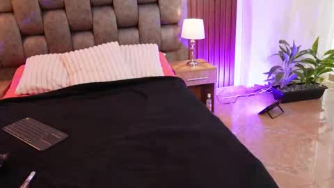 Snapshot of chloe_harriss chatting on March 2026 12:22:02 PM Chloe online show from March 2026 12:22:02 PM