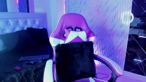 chloe_jacksonn online show from October 2025 11:03:02 PM