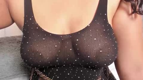 Chloe online show from February 2026 05:19:02 AM