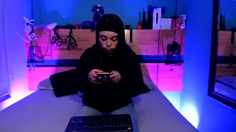 Chloe  Killua online show from July 2026 11:23:02 AM