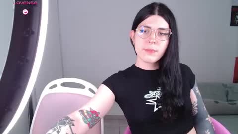 Chloe Levine online show from August 2026 10:56:01 PM