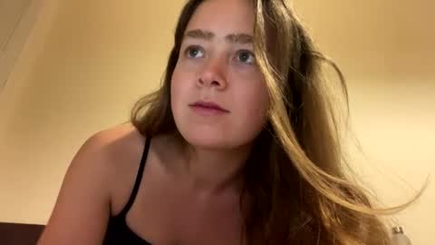 Snapshot of chloe_lovesit chatting on August 2026 09:57:02 PM Chloe online show from August 2026 09:57:02 PM