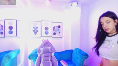 Chloe  online show from June 2026 11:58:02 AM