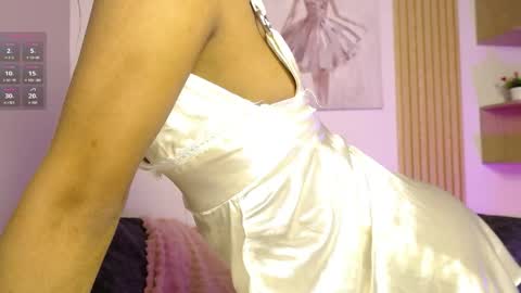 chloe_peach_ online show from April 2026 12:55:01 PM