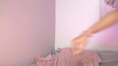 chloe_peach_ online show from May 2026 12:10:01 PM