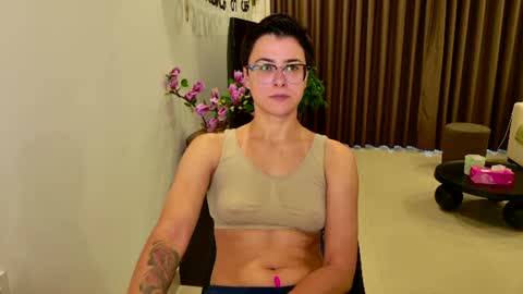 Eva and Sandra online show from June 2026 09:14:01 AM