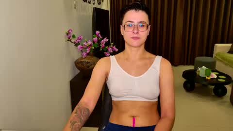 Eva and Sandra online show from June 2026 03:07:01 PM