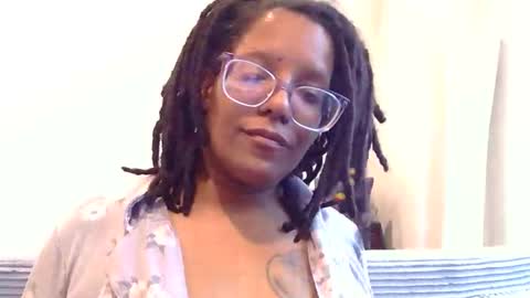 Chloe online show from May 2026 10:25:01 PM