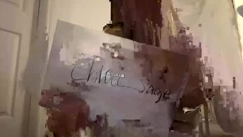 Snapshot of chloeesage chatting on May 2026 04:18:02 AM chloeesage online show from May 2026 04:18:02 AM