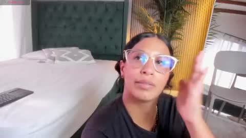 Chloe fixxx online show from July 2026 09:25:02 PM