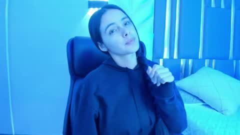  Chloe Harper  online show from July 2026 11:52:02 AM