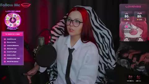 Chloe online show from October 2025 03:07:02 PM