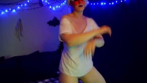 Snapshot of chloekissxo chatting on December 2024 05:04:01 PM Chloekissxo online show from December 2024 05:04:01 PM