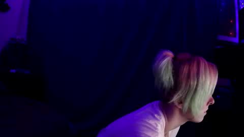 Snapshot of chloekissxo chatting on November 2025 02:34:02 AM Chloekissxo online show from November 2025 02:34:02 AM