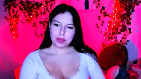 ChloeRicci online show from December 2025 05:30:01 PM