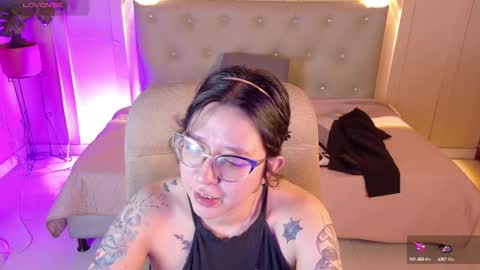 Snapshot of chloerossee chatting on October 2025 01:47:02 AM Chloe rosse online show from October 2025 01:47:02 AM