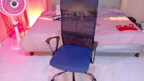 Chloe rosse online show from May 2026 11:23:04 PM