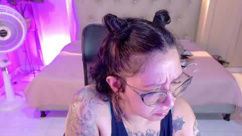 Chloe rosse online show from May 2026 01:34:01 AM