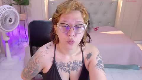 Chloe rosse online show from June 2026 01:17:02 PM