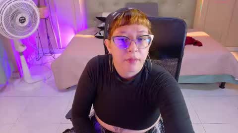Chloe rosse online show from July 2026 01:19:01 PM