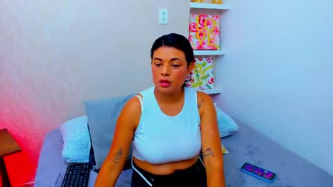 Chloe  online show from July 2026 06:05:01 PM