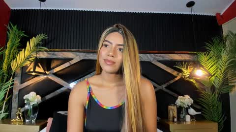 CHLOE  online show from March 2025 09:04:01 PM