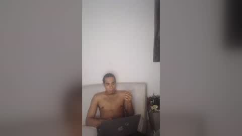 chloewithfrank online show from July 2026 04:04:01 AM