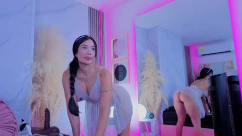 Chlooe online show from April 2026 02:48:02 AM