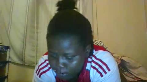 Paula online show from April 2026 04:15:01 PM