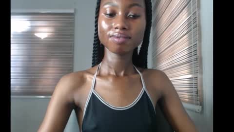 choco_petitqueen online show from November 2025 08:13:01 AM