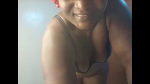 chocobabe002 online show from January 2025 08:31:02 PM