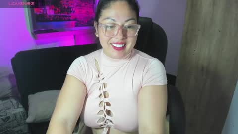 Snapshot of chocobunny_1 chatting on May 2026 11:56:01 PM chocobunny_1 online show from May 2026 11:56:01 PM