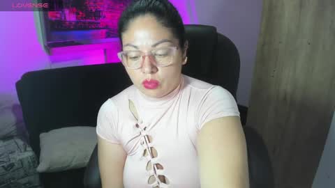 Snapshot of chocobunny_1 chatting on May 2026 12:40:02 AM chocobunny_1 online show from May 2026 12:40:02 AM
