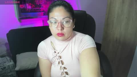 Snapshot of chocobunny_1 chatting on May 2026 12:51:02 AM chocobunny_1 online show from May 2026 12:51:02 AM