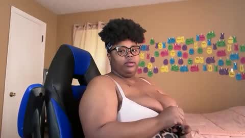 Melina online show from May 2026 02:37:01 PM