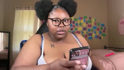 Melina online show from June 2026 07:37:02 PM