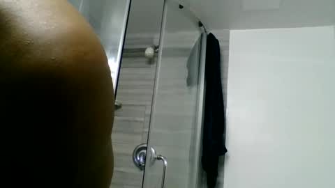 Snapshot of chocolatinhermoso chatting on January 2025 03:44:01 PM Chocolatinhermoso online show from January 2025 03:44:01 PM