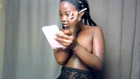 Chocolexxy online show from July 2026 06:11:01 PM