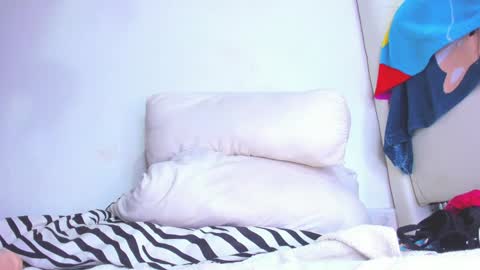   online show from December 2024 10:26:02 AM