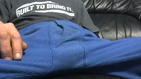 chris526520 online show from November 2025 01:55:01 PM