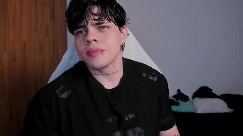 Chris Cooper Independent model online show from February 2025 02:55:02 AM