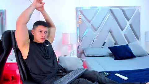 Chris Diamond online show from February 2026 08:38:01 PM