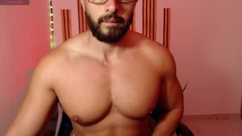 Snapshot of chris_magnum_ chatting on May 2026 05:40:02 PM cris Twitter magnum101010 insta magnumc20 online show from May 2026 05:40:02 PM