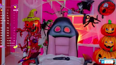 Snapshot of chris_parker01 chatting on October 2025 12:34:02 PM juli Instagram july rv17 - Twitter juli rv17 online show from October 2025 12:34:02 PM