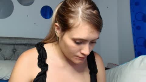 Snapshot of chris_sharon2023 chatting on February 2025 12:51:02 AM Yarixa online show from February 2025 12:51:02 AM