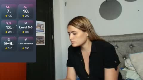 Snapshot of chris_sharon2023 chatting on February 2025 08:30:02 PM Yarixa online show from February 2025 08:30:02 PM