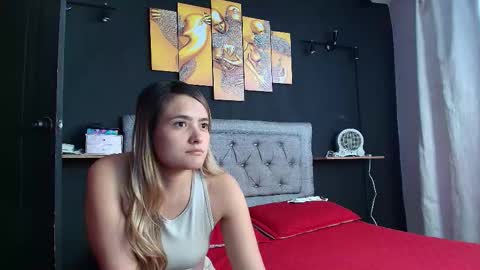 Snapshot of chris_sharon2023 chatting on September 2025 09:03:01 PM Yarixa online show from September 2025 09:03:01 PM