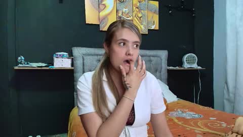 Snapshot of chris_sharon2023 chatting on October 2025 03:07:02 AM Yarixa online show from October 2025 03:07:02 AM