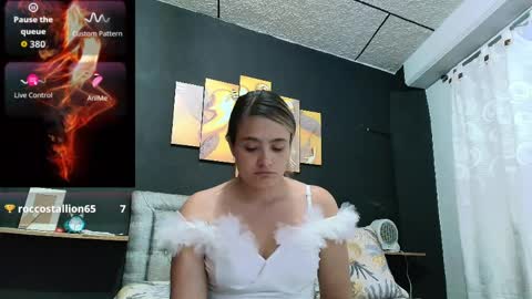 Yarixa online show from April 2026 11:05:02 PM