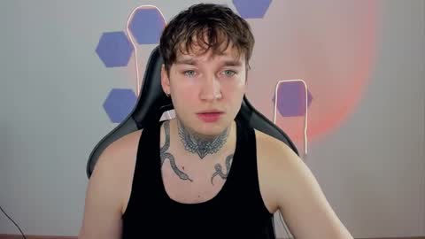 Snapshot of chris_tyson chatting on December 2024 06:33:02 AM Chris Tyson online show from December 2024 06:33:02 AM